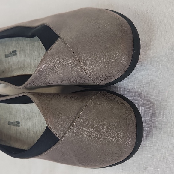 Clarks Cloudsteppers Sillian Greer Loafers Flats. Size 7 - Picture 3 of 7